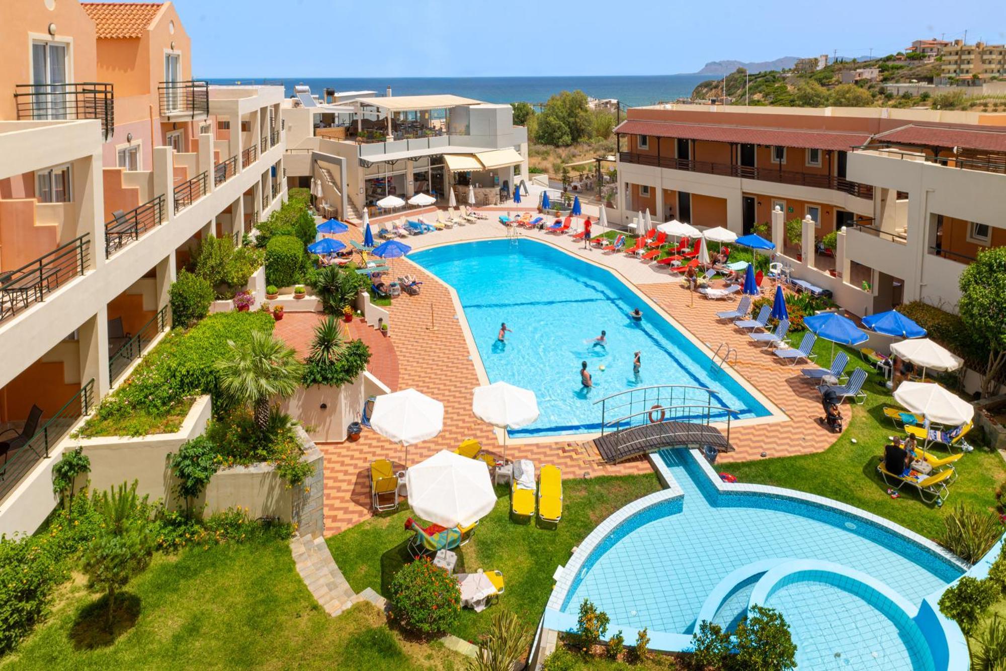 Pegasus Hotel Stalos Luaran gambar